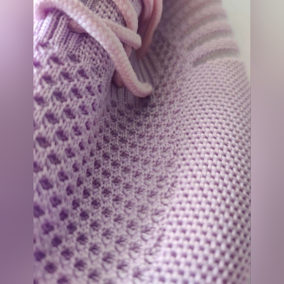 Women's Pink Walking Shoe Sneakers 38 US size 7.5 - Picture 2 of 5